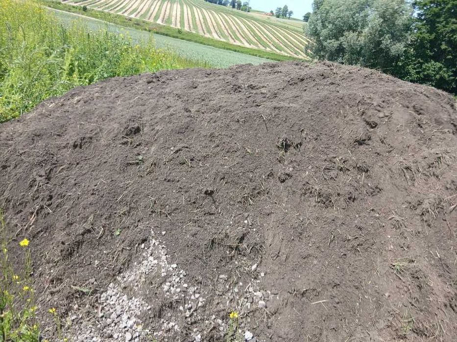 Ziemia ze ścinki poboczy