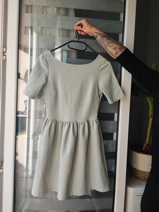 Sukienka Zara szara przed kolano r. XS stan igła