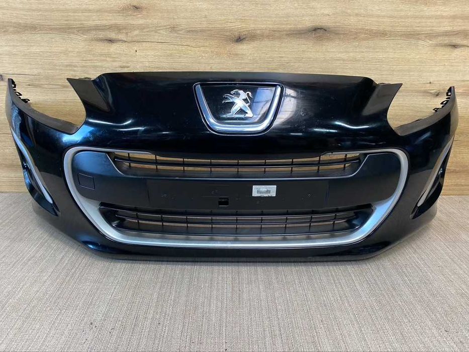 Zderzak przedni peugeot 308 kolor ktv