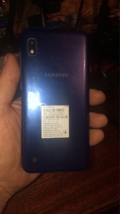 Samsung A10 був у користуванні.