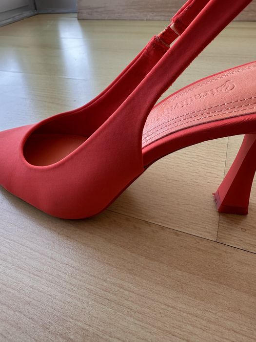 Sapatos Stradivarius 35