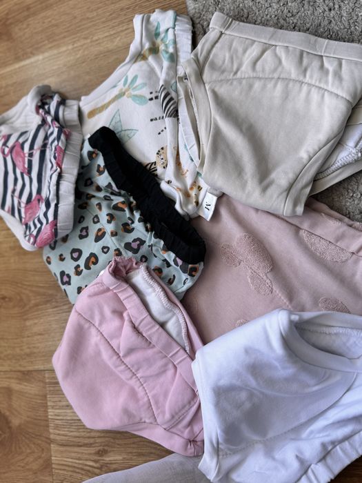 Одяг на дівчинку 2 роки