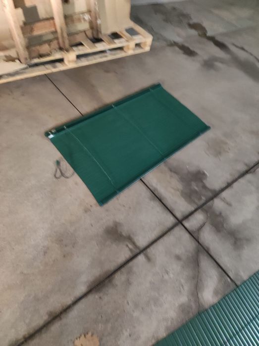 9 Estores de chapa metálica