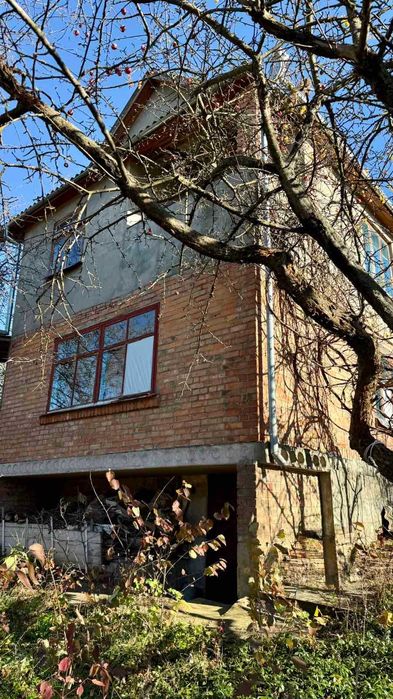 Продаж дачного будину в садівничому товаристві "Вишневий сад-2"