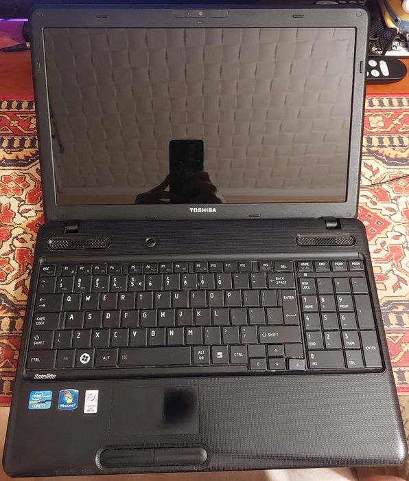 Toshiba Satellite C660-1QC Laptop na części I5 2540M 8GB RAM