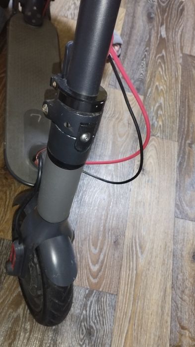 Kuggo m365 PRO MAX 9.6 Ah 500W (стан - сів поїхав)