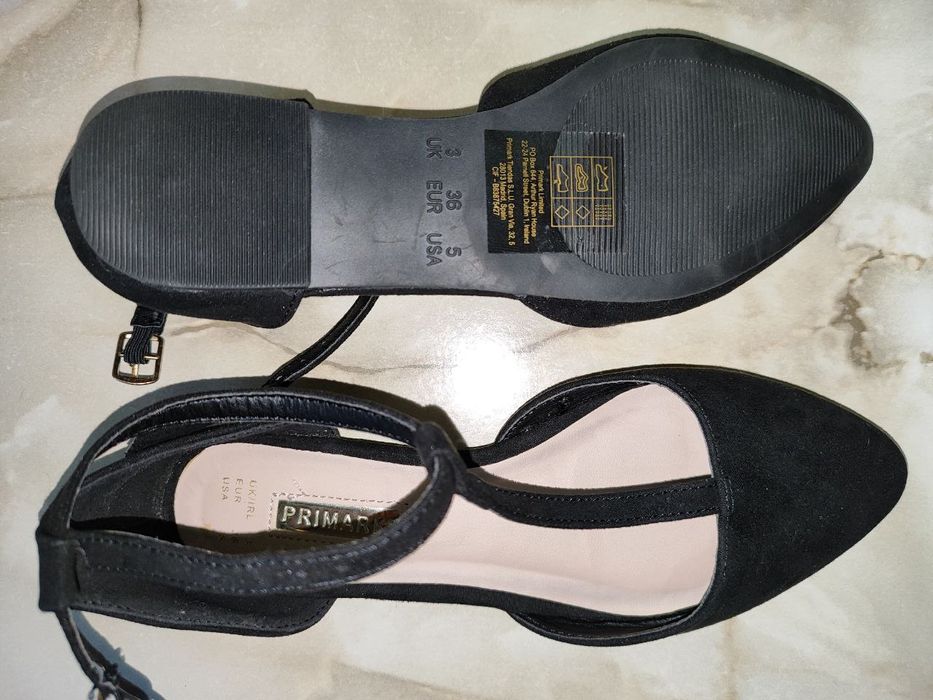 Продам новые босоножки