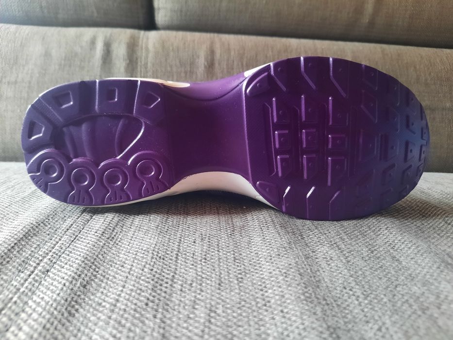 Buty sportowe dla dziewcząt, damskie. Rozmiar 38