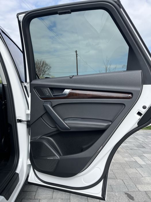 Audi Q5 Premium Plus