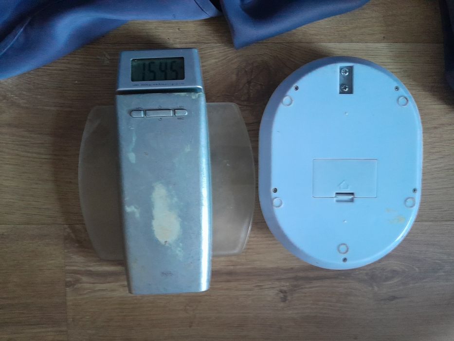 waga, zegar,waga kuchenna