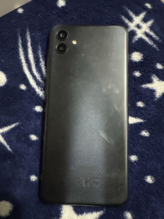 Телефон Galaxy A04