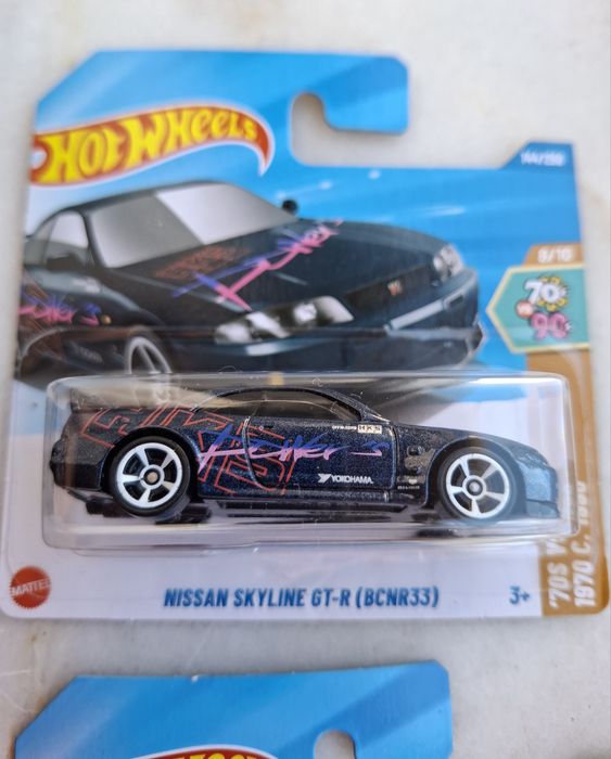 Hot Wheels - Nissan Skyline GT-R (BCNR33) Roxo