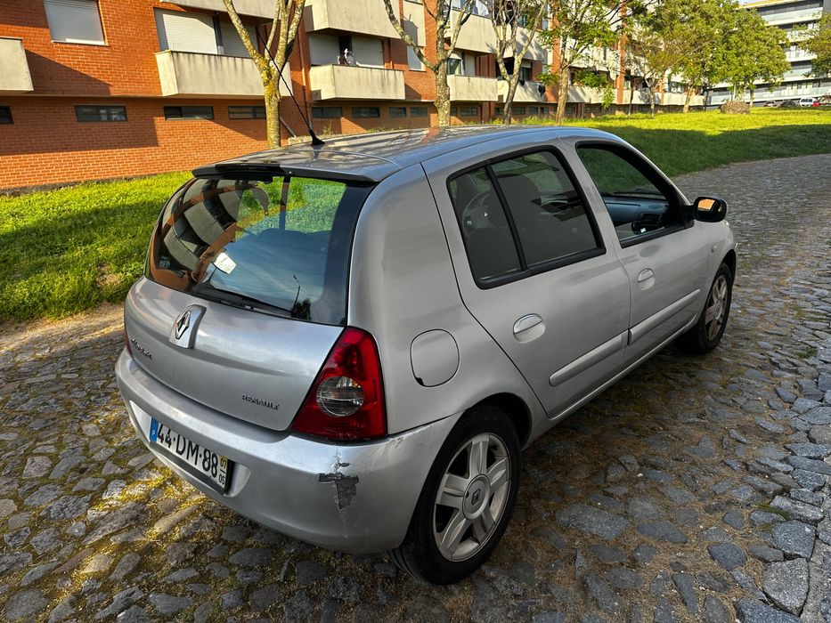 Renault clio 1200 gasolina