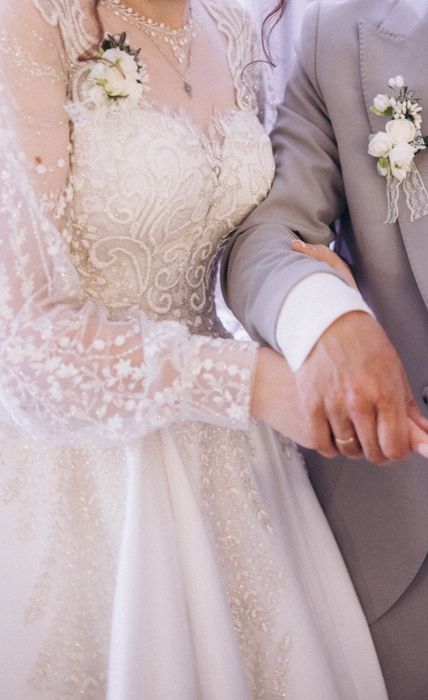 Продам весільне плаття