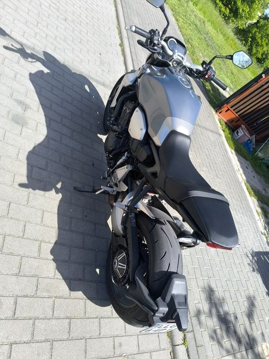 Honda CB 1000r 2021r  10 tys km przebieg  okazja