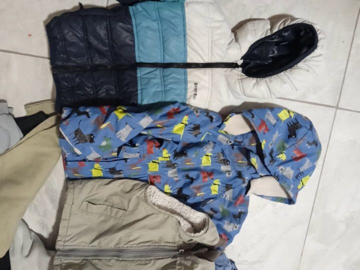 Речі на хлопчика однім лотом.