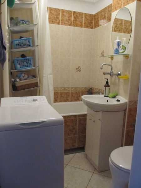 1390 zł z opłatami, pokój 1-os. przy Metrze Rondo ONZ, Krochmalna