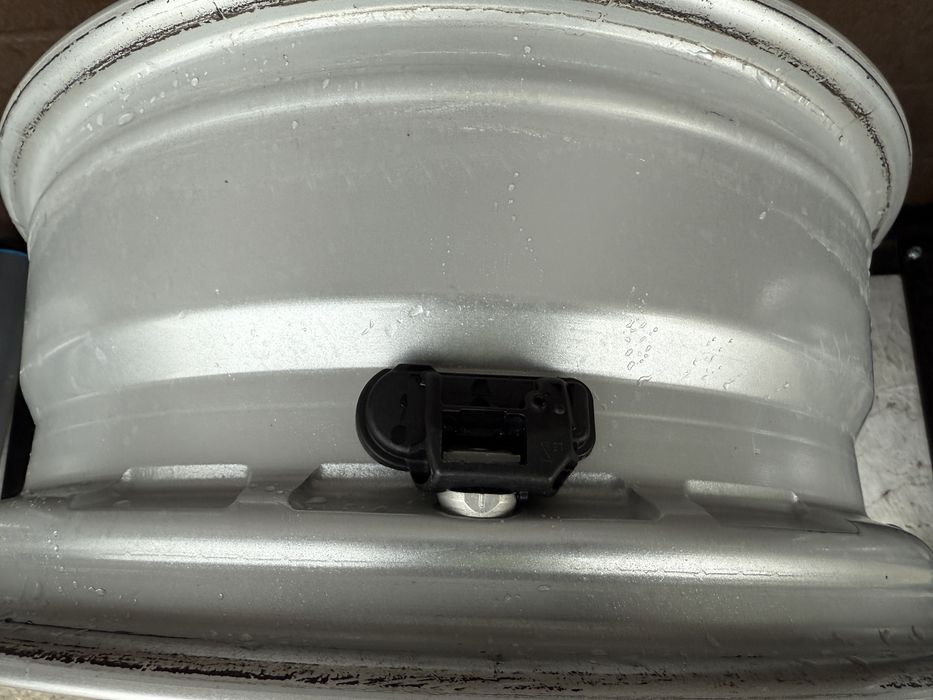 4x felgi aluminiowe 5x112 r16 et38 6,5J Alufelgi 16” Mercedes czujniki