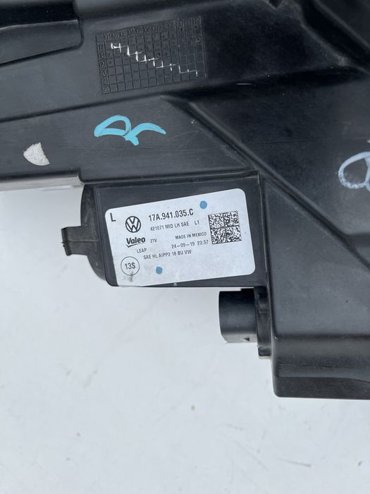 Фара ліва VW Jetta mk7 2019 2020 2021 full led америка
