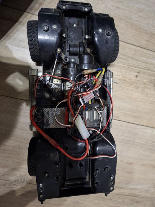 Isuzu Mu tamiya RC