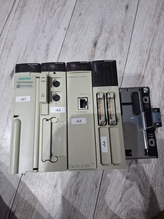 modułowy sterownik PLC Schneider Electric Modicon TSX Premium