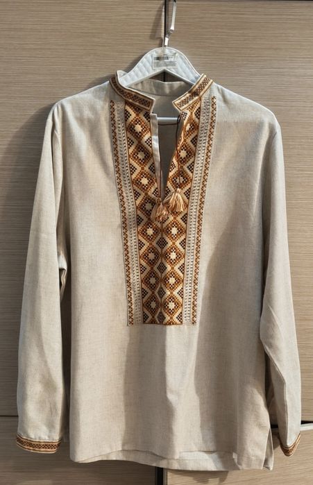 Вишиванка чоловіча ручної роботи,нова