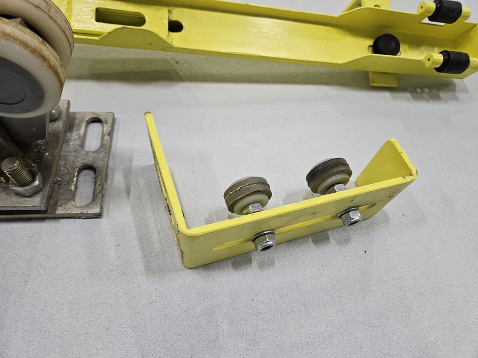 Rolki do bramy przesuwnej