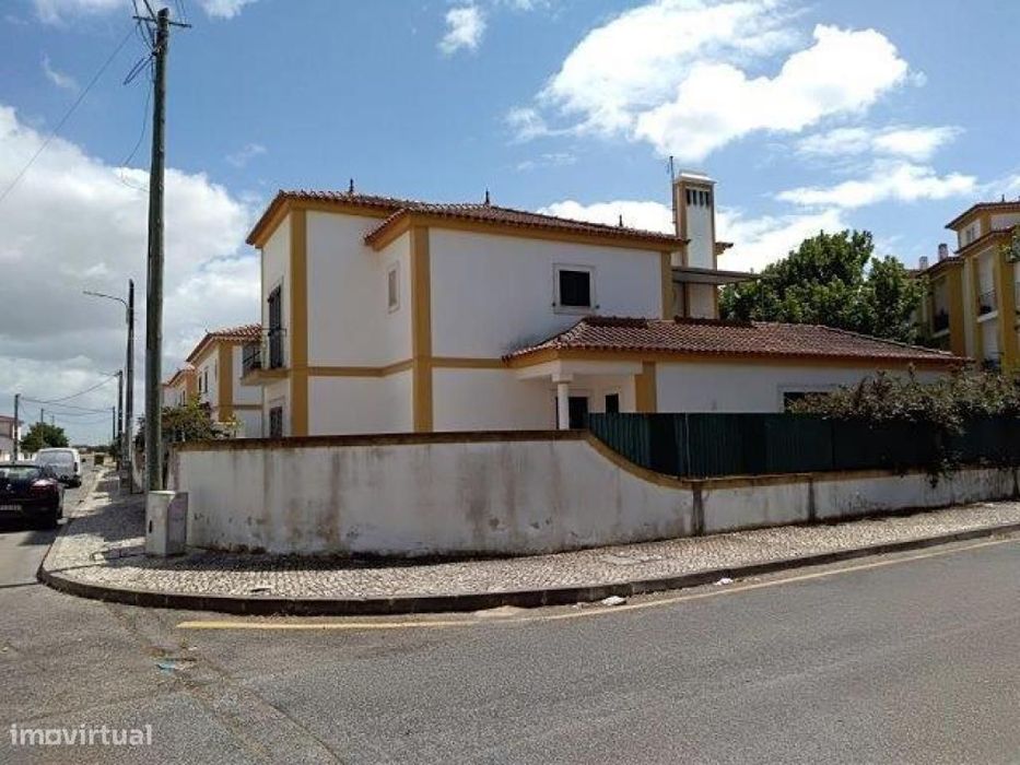 Moradia V3 - até 100% Financiamento