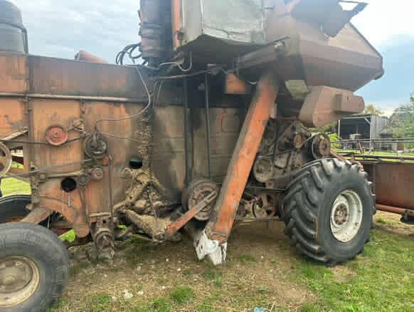 Комбайн Нива СК5