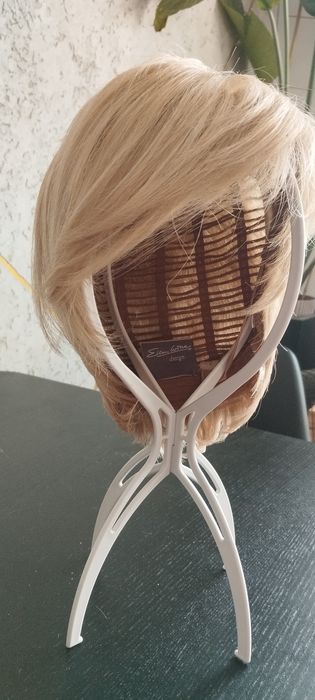 Peruka blond krotka