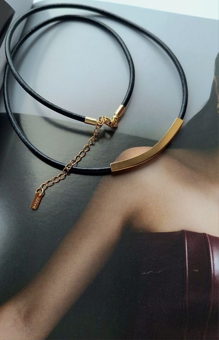 Чокер на шкіряному шнурочку. Преміум якість