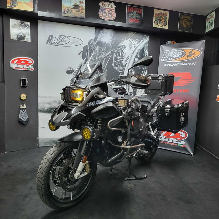 BMW GS 1200 Adventure