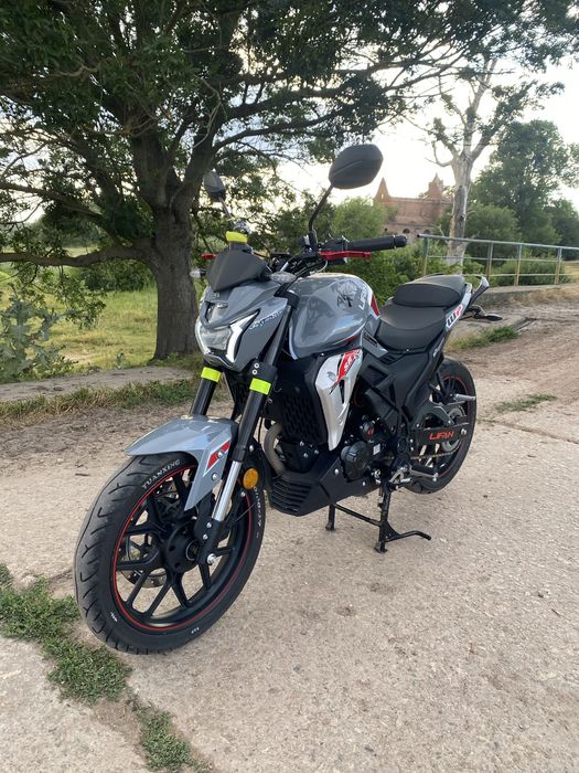 Продам Lifan sr220