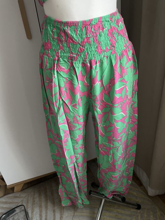 Komplet na lato bluzka spodnie butik