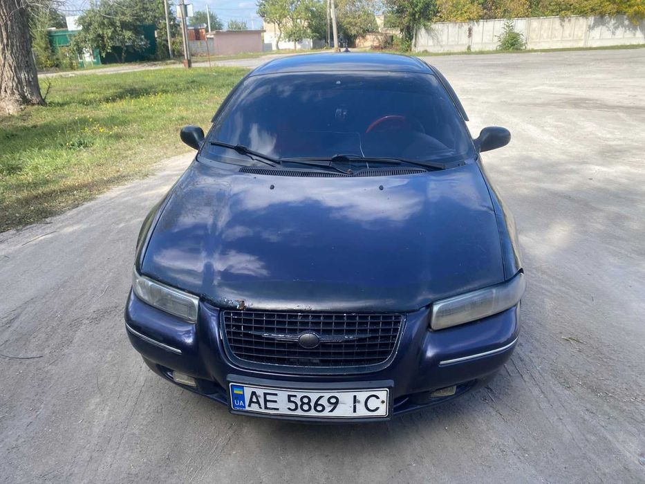 Крайслер Стратус