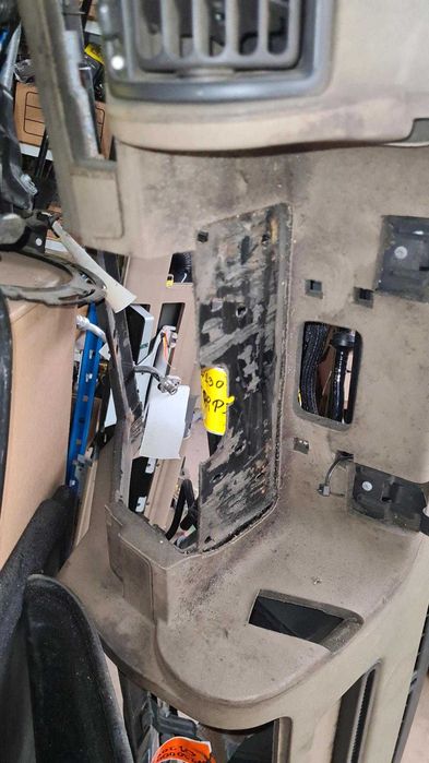 Land Rover Discovery 300 Tablier sem airbag 350€