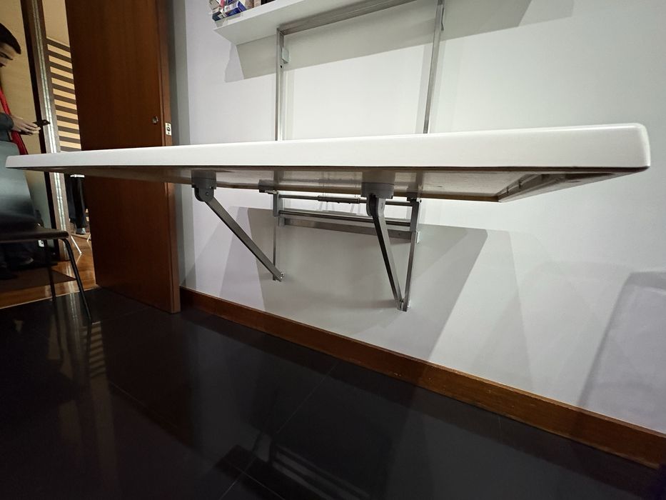 Mesa de Parede Magis 110*70cm