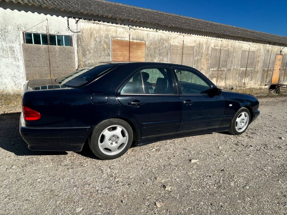 Mercedes E290 TD classic — photo 2