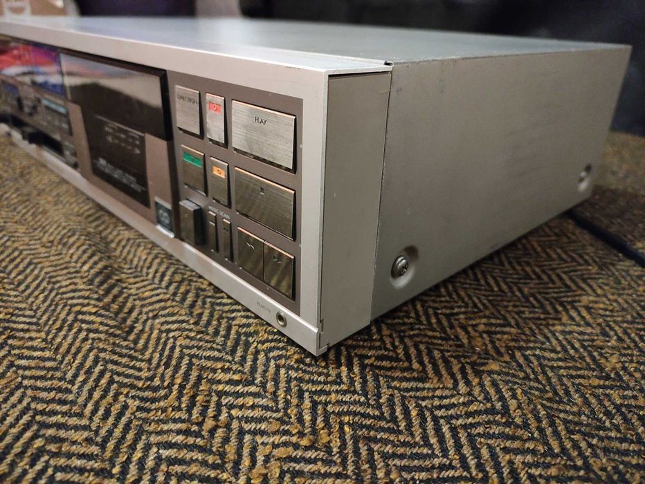 JVC DD-V7 Auto-Reverse Cassette Audio Tape64738555457795122