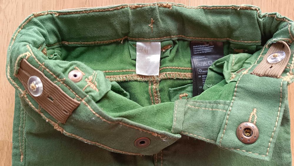 Spodnie zielone wiosenne, jeansy, dżinsy  H&M r.68