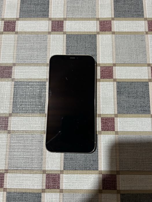 Iphone 12 pro muito bom