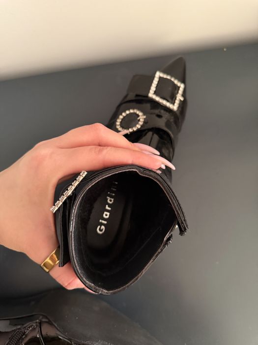 Ботильйони Giardini, в ідеалі, 37 розмір