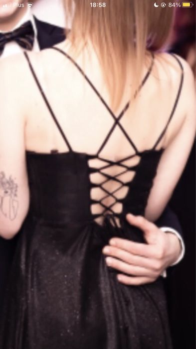 Sukienka na studniówkę