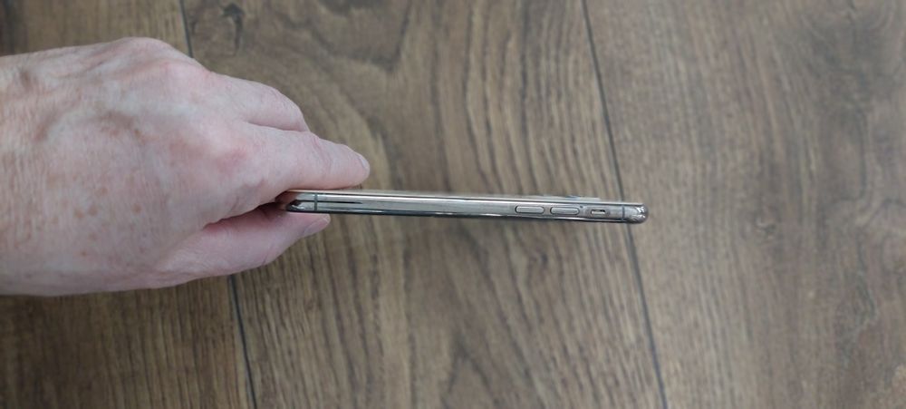 iPhone 11 pro złoty 64Gb