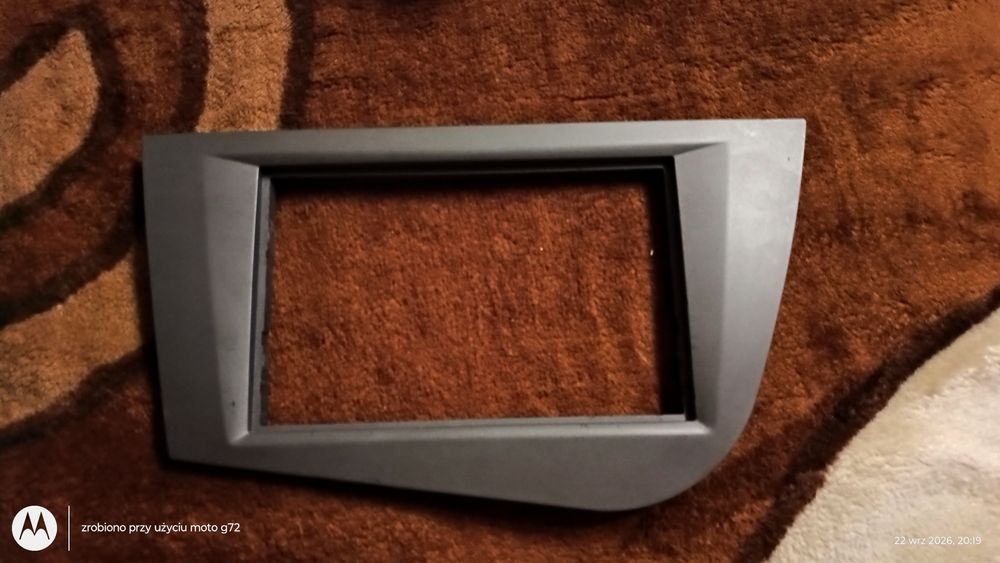 Ramka do radia Seat Leon 2