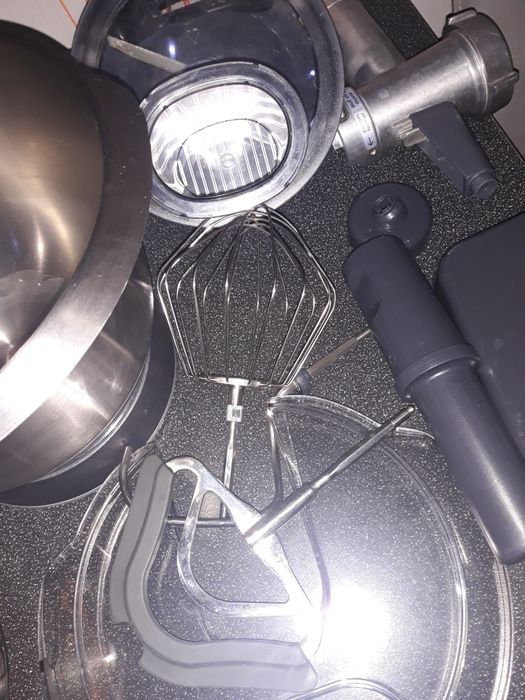 Кухонний комбайн BOSCH МUM58M59