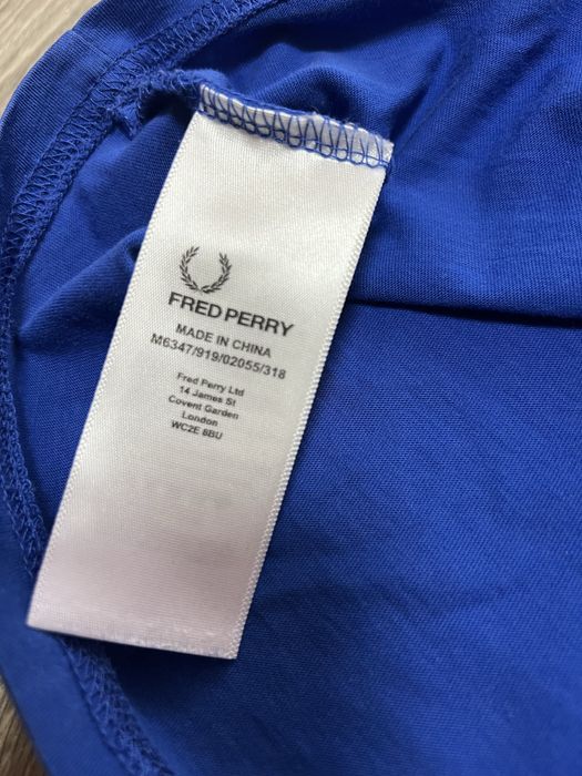 Футболка Fred Perry С лампасами