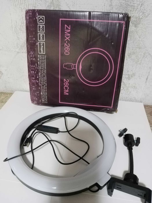 Світильник  для фото, макіяжу