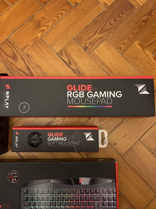 Kit Gaming - Keyboard + Headset + 2 mousepads