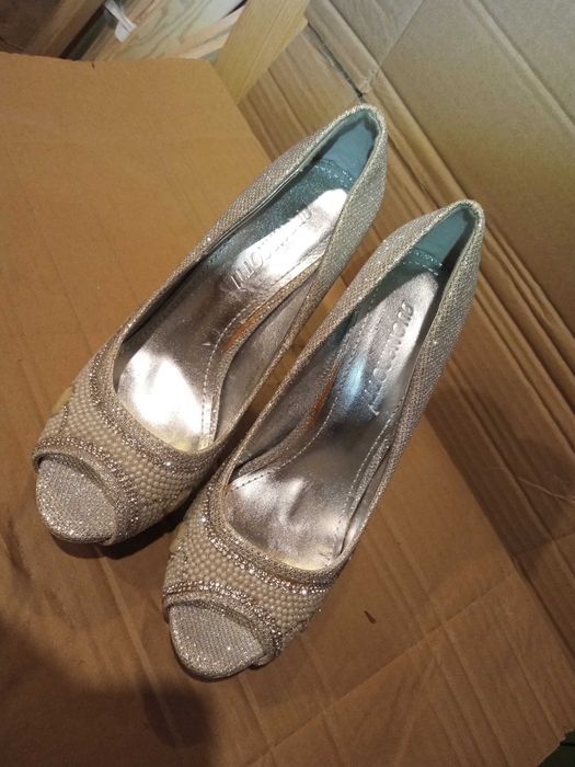 Buty szpilki wysokie rozm. 38